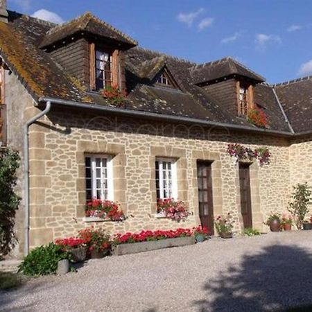 Le Mont Roti Chambres D'Hotes Faverolles  Εξωτερικό φωτογραφία